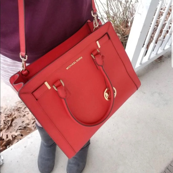 Michael Kors Bag - Picture 7 of 7